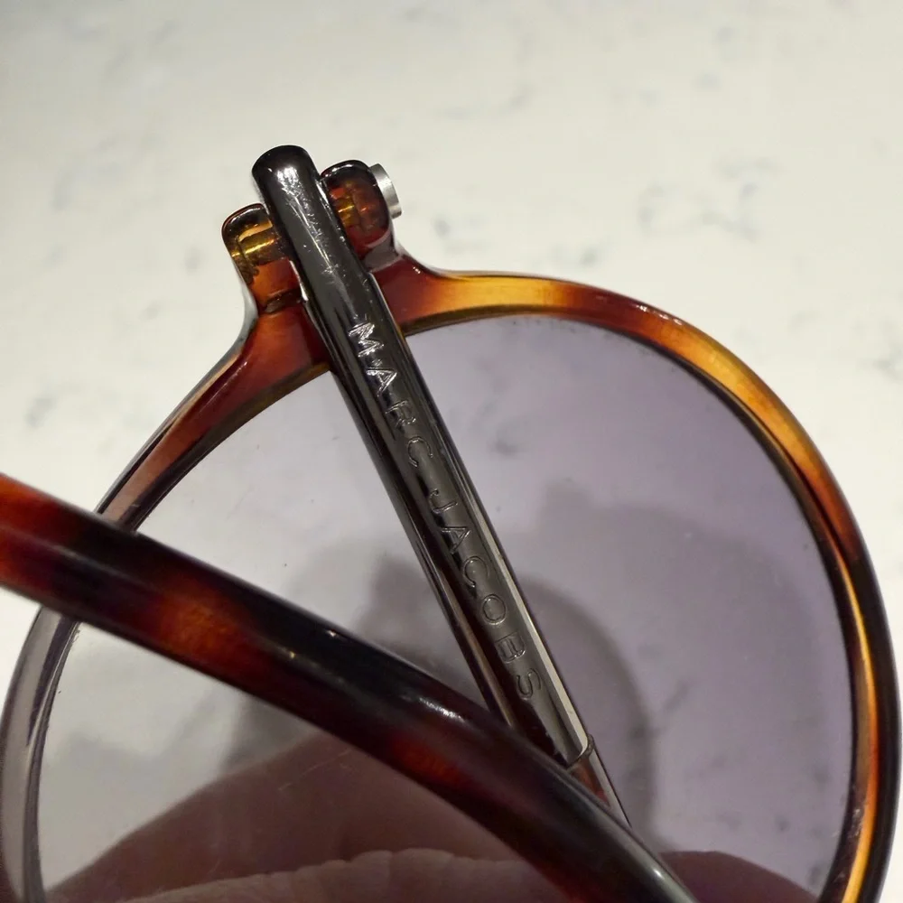 Marc Jacobs Round Sunglasses — Stylish Classic Shape - Picture 3 of 5